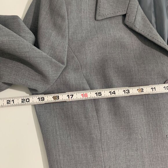 Vintage Talbots Petites Women's Gray Wool Blazer Jacket Size 10 Petite - Picture 9 of 13